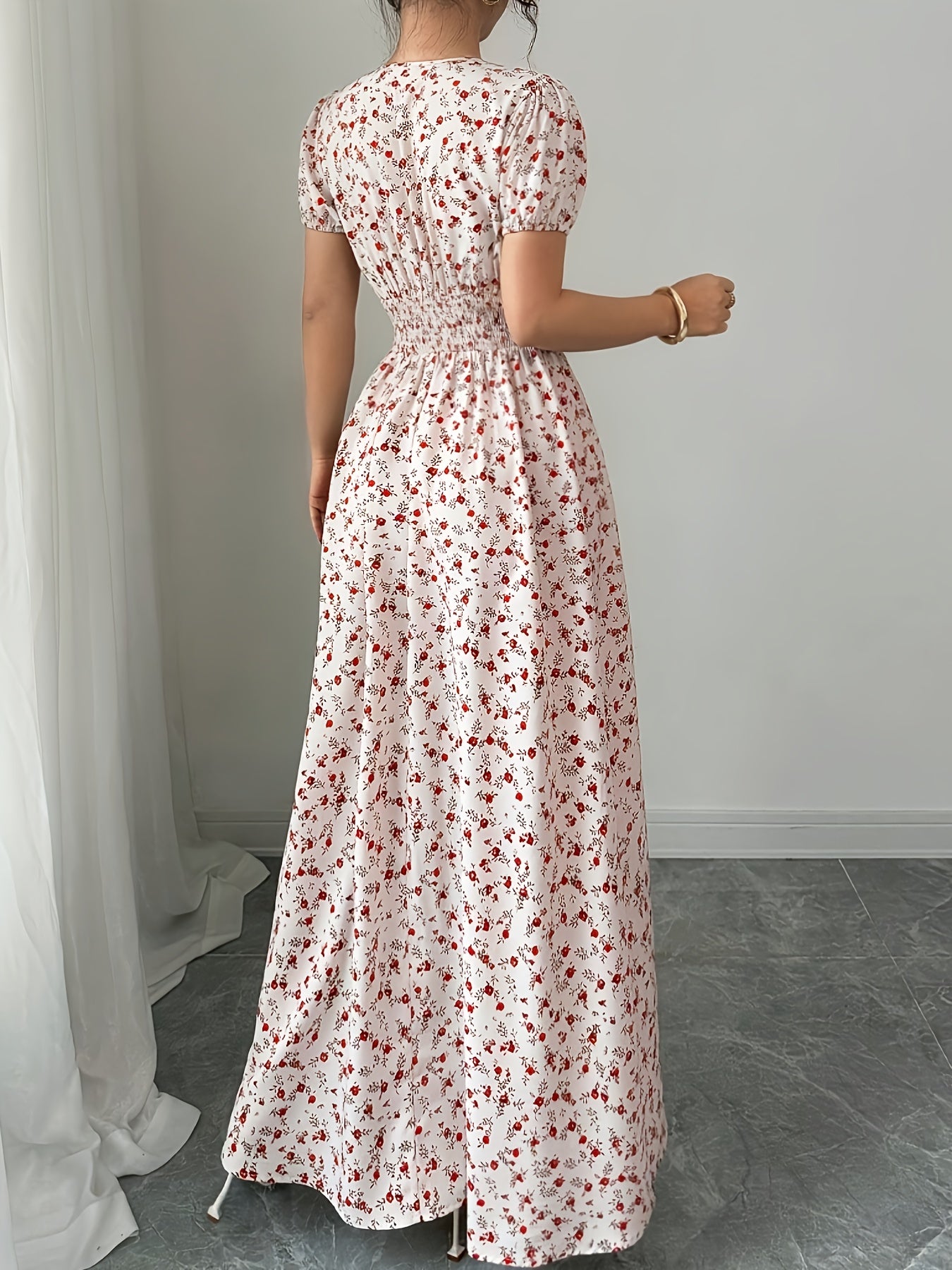 Elegant Floral Print V-Neck Maxi Dress for Women - Short Sleeve, Cinched Waist, Flowing A-Line Skirt, Lightweight Polyester, Perfect for Summer, Floral Dress